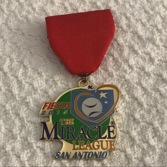 San Antonio Fiesta 2015 The Miracle League Metals - Picture 2 of 10